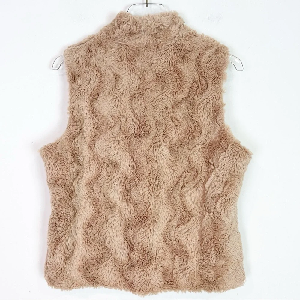 ASTR TAN FAUX FUR OPEN FRONT SLEEVELESS VEST WOMENS SZ MEDIUM - Picture 4 of 5